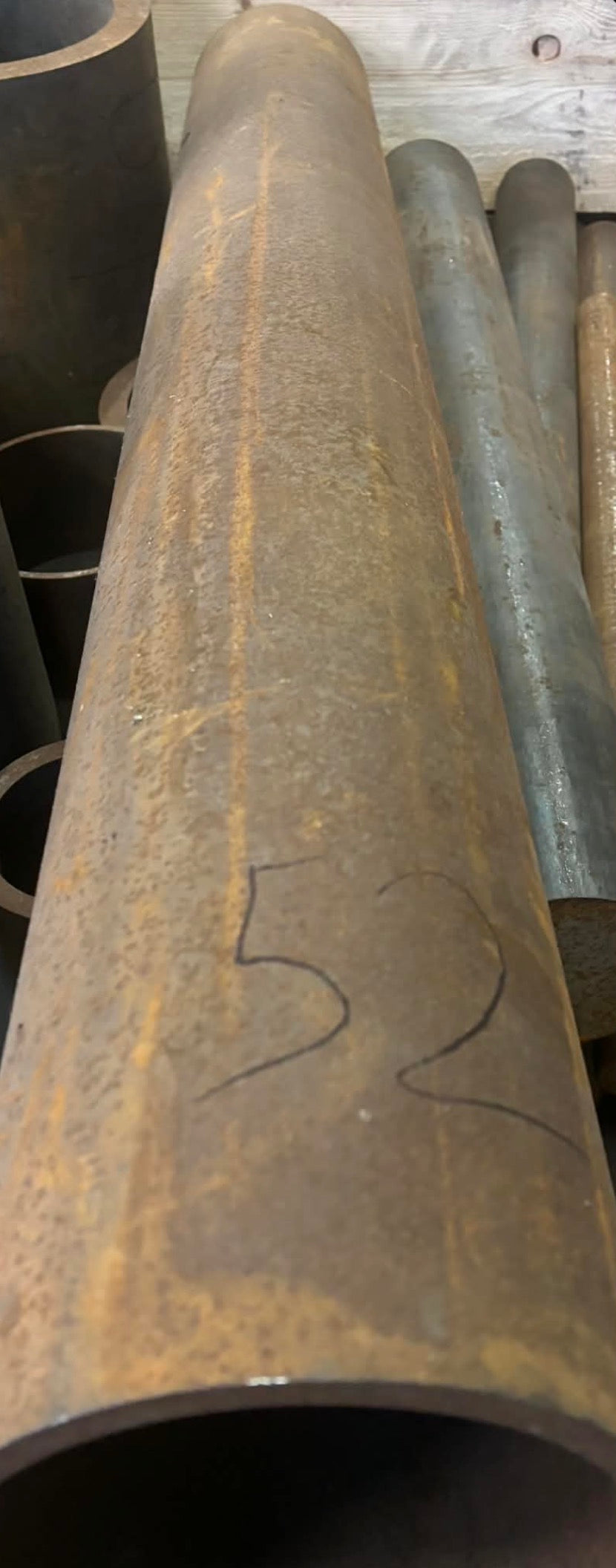 Rør sort stål, Ø168.85, Ø150.34, L=1276mm – Profiler & Rør