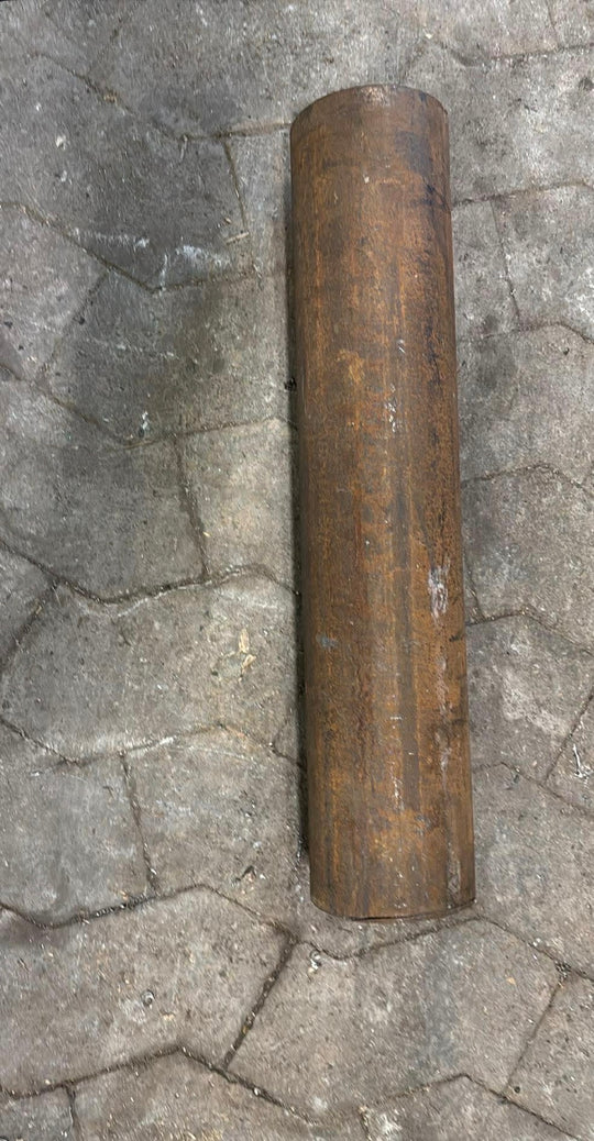 Aksel i sort stål, Ø100, L=477mm – Aksler & Rør