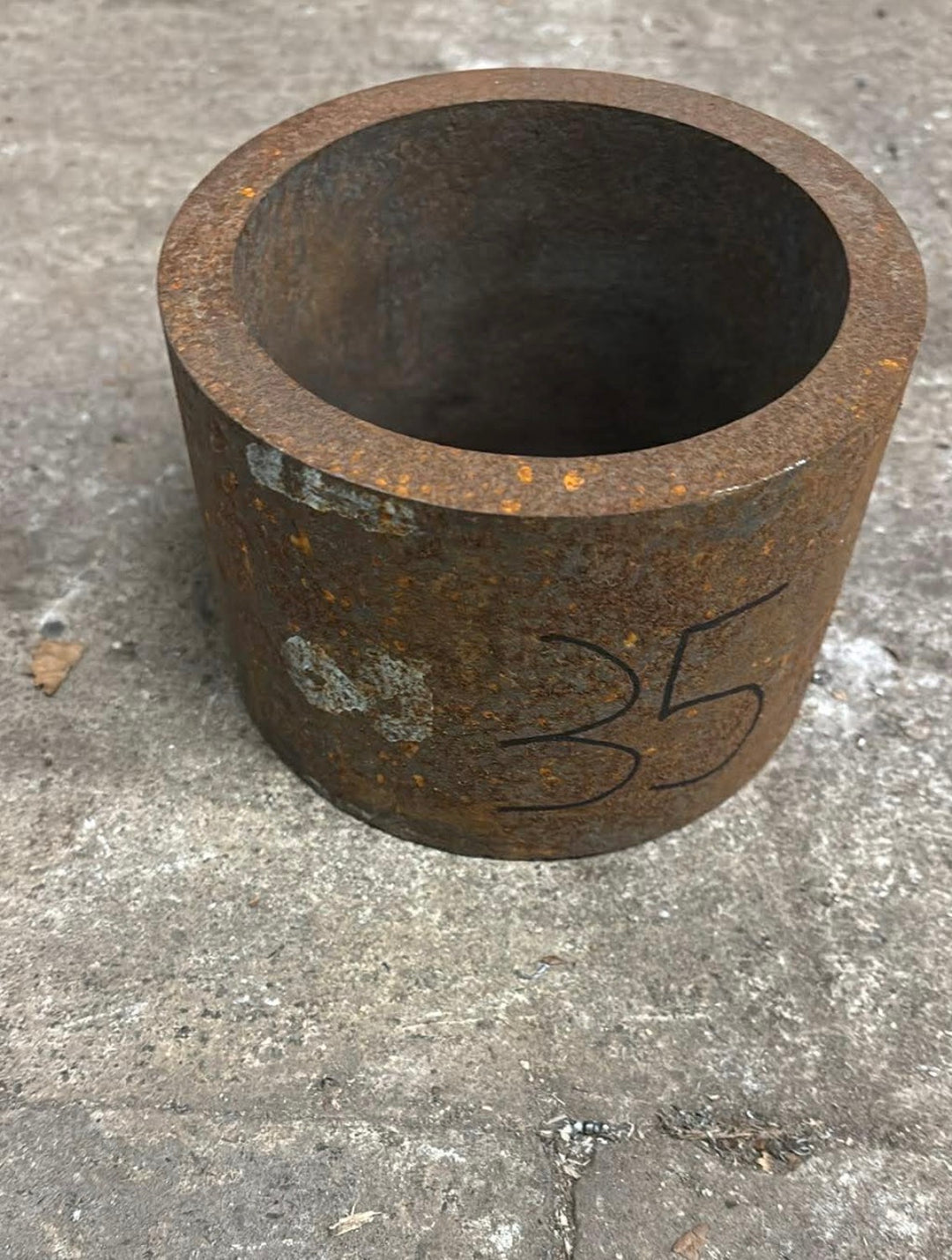 Rør i sort stål, Ø132.33, Ø106,06, L=91mm – Aksler & Rør