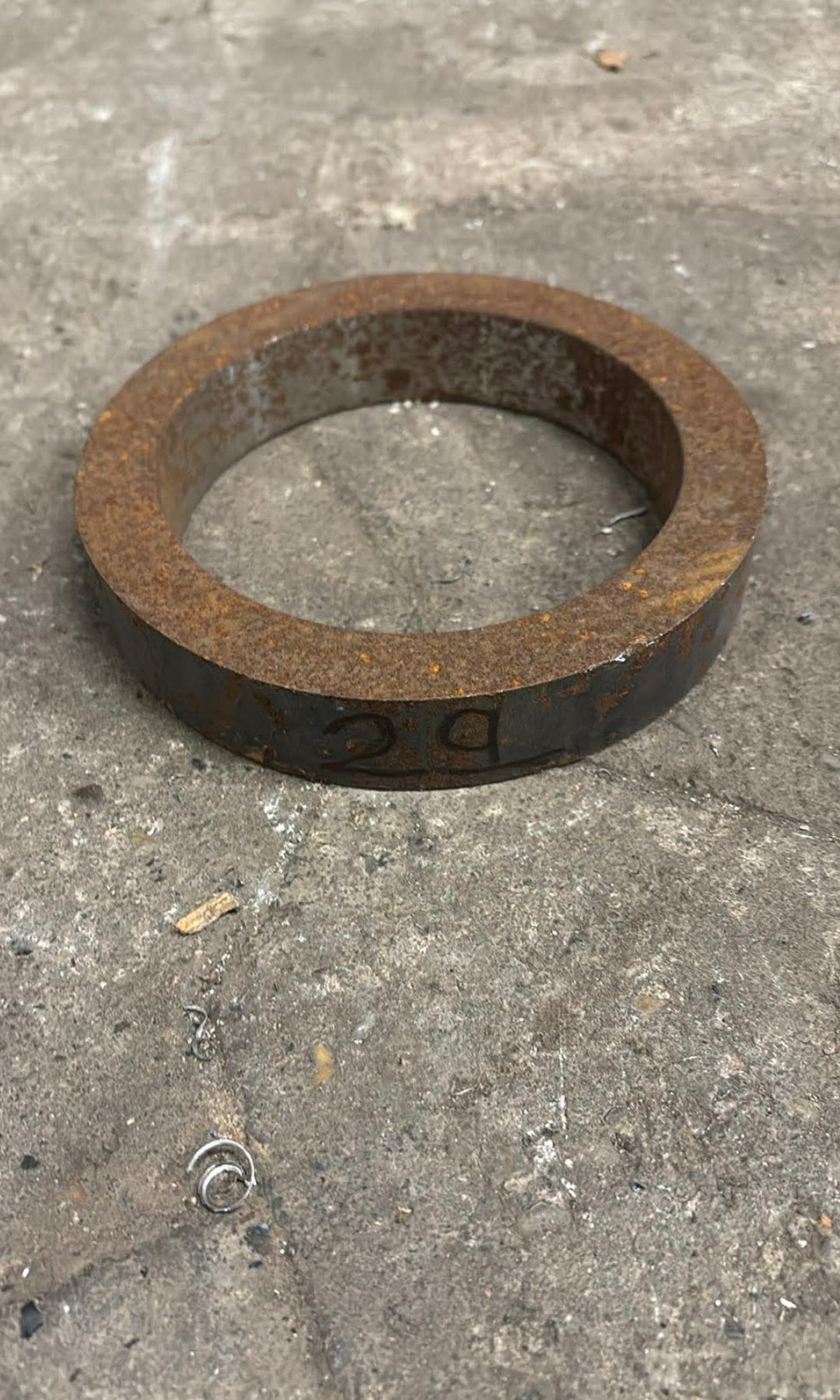 Rør i sort stål, Ø141.81, Ø107.25, L=25mm – Aksler & Rør